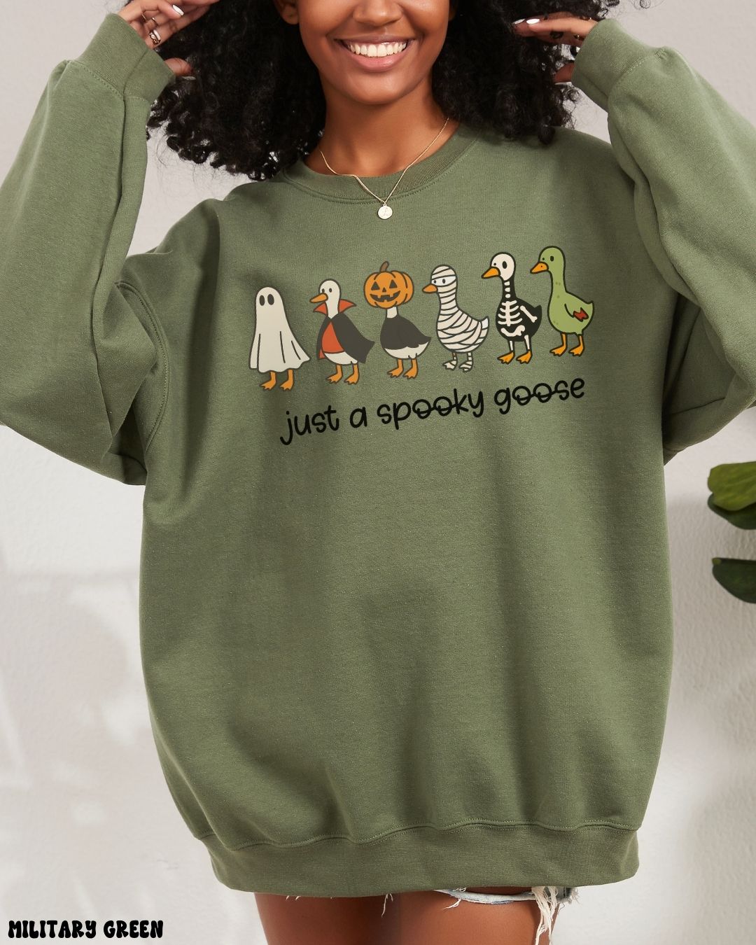 SPOOKY GOOSE - SWEATSHIRT