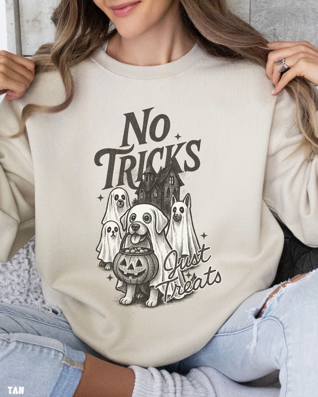 NO TRICKS JUST TREATS - SWEATSHIRT
